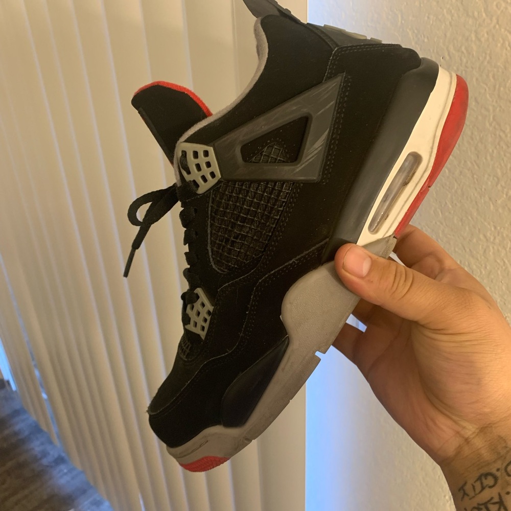 Bred 4 Size 11 9/10 condition